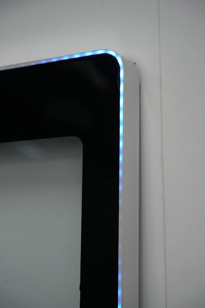 圆角玻璃门(外置 LED) 细节图 4